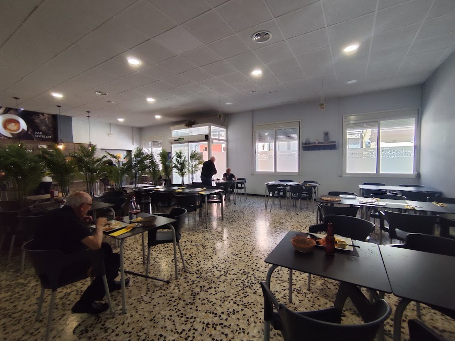 Bar Restaurant Societat la Llum del dia