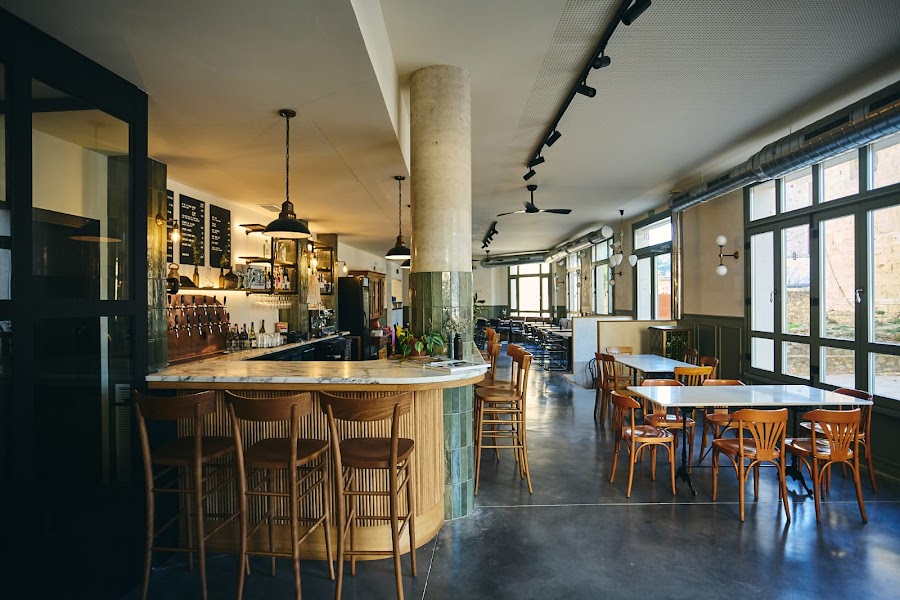 Hopsters Restaurant