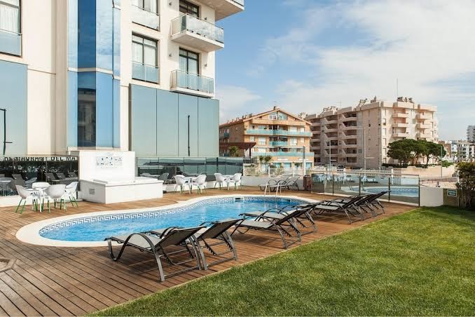 Hotel Flamingo Ampolla