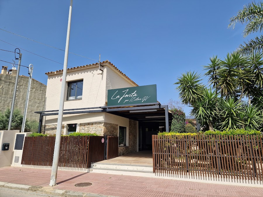 La Jovita per L