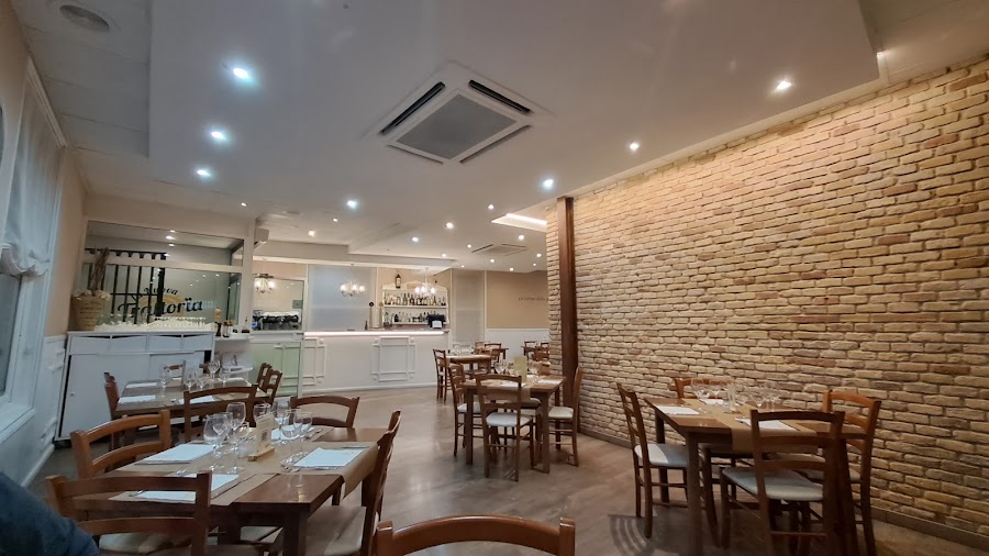 La Nuova Trattoria