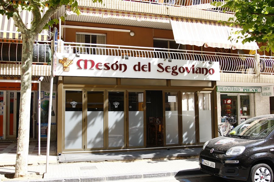 Restaurante de cocina castellana “Mesón del Segoviano”