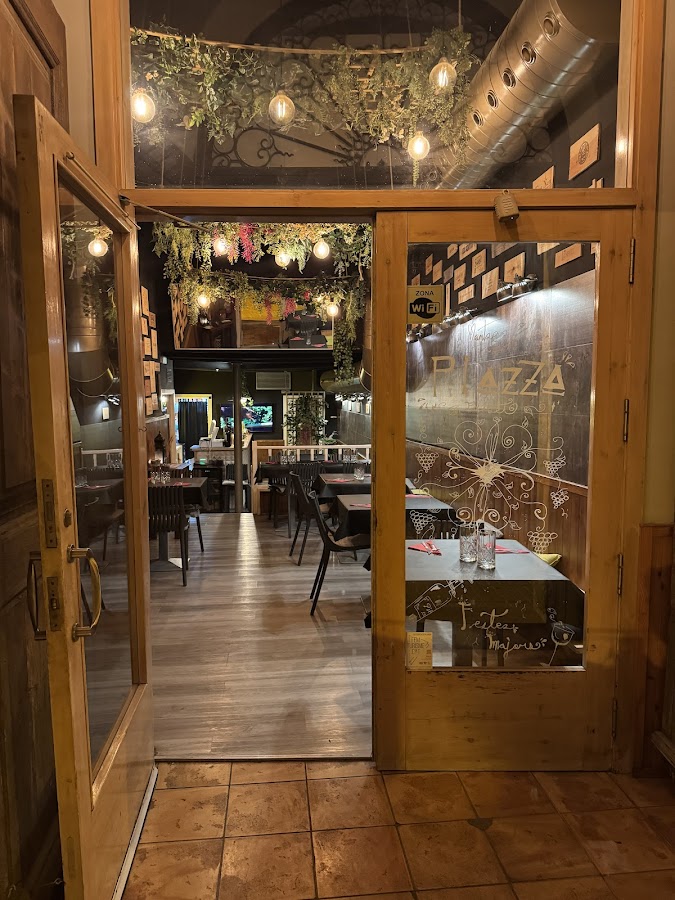 Restaurante-Piazza Falset